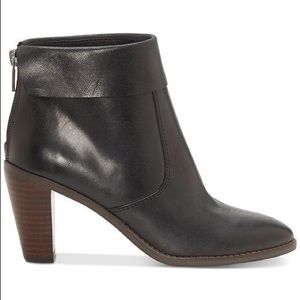 Lucky Brand Chic Cuffed Black Leather Booties